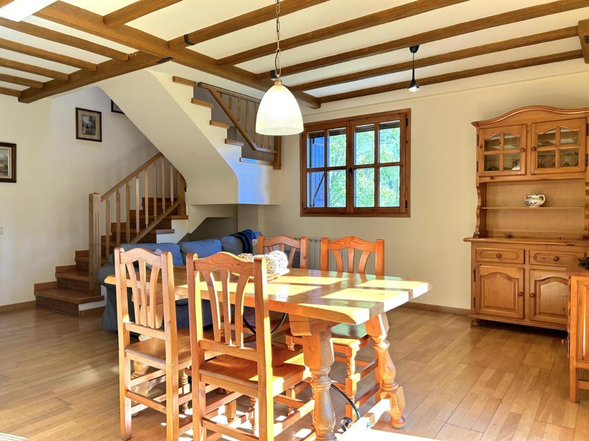 Duplex Familiar I De Muntanya A Escalo By Rural D'Aneu Leilighet Eksteriør bilde